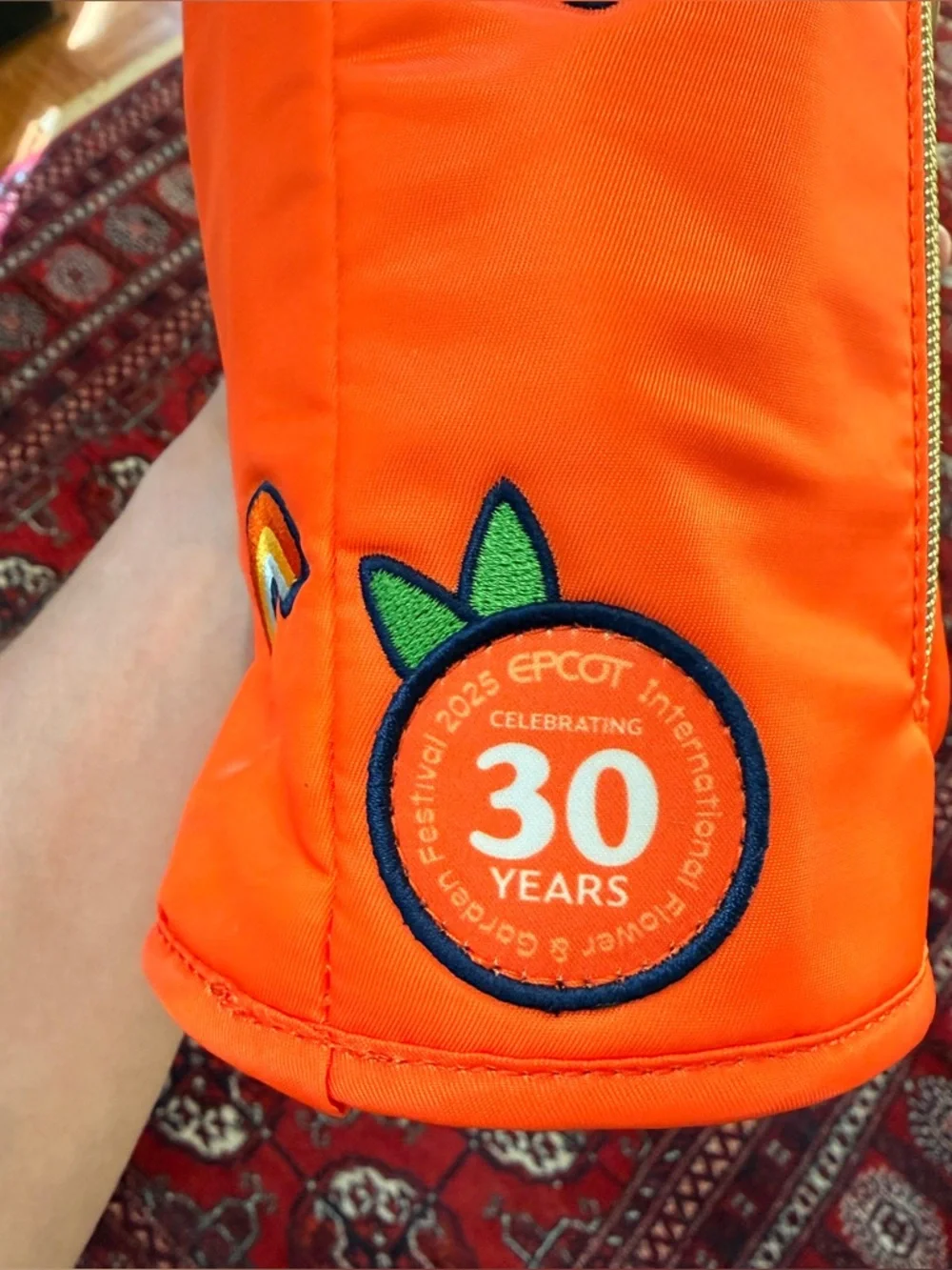 Disney Epcot Lug Orange Bird Crossbody Water Bottle Pouch - Picture 4 of 12